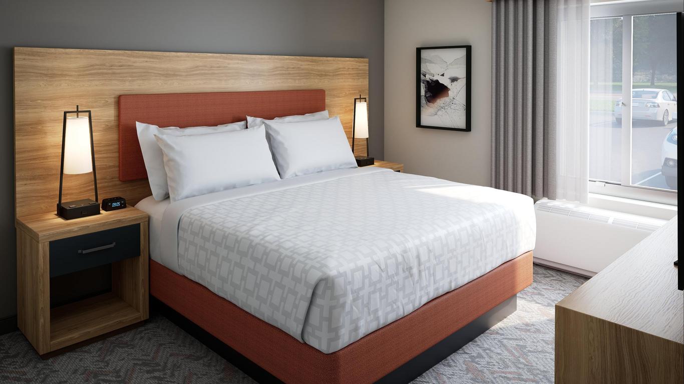 Candlewood Suites Houston - Stafford