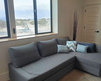 Manti weddings, San Pete county fair, Flex purpose,sleeps up to 13 stunning view - Spring City - Sala de estar