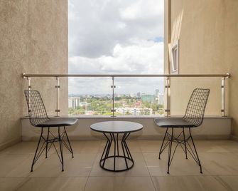Kiluwa Apartments By Dunhill Serviced Ap - Nairobi - Balcón