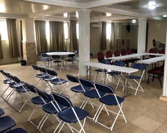 Hotel Mallika Company, Sl - Freetown