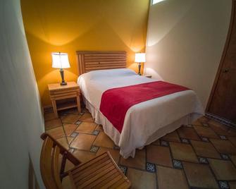 Hotel Casa Amador - Tepoztlan - Makuuhuone