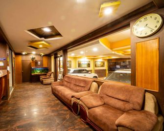 A.S.K Residency - Tanjavur - Wohnzimmer