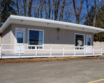 Rodeway Inn - Argosy - Building