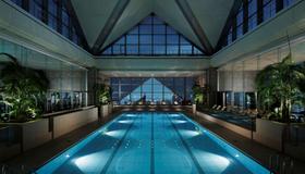 東京柏悅酒店 - 東京 - 游泳池