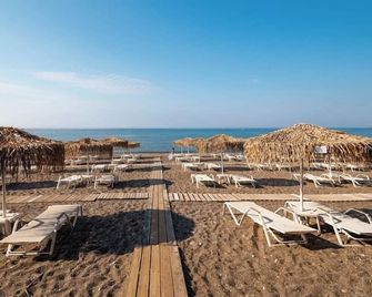 Elvita Beach Hotel - Lardos - Beach