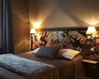 Café Hôtel de l'Avenir - Saint-Ouen - Bedroom