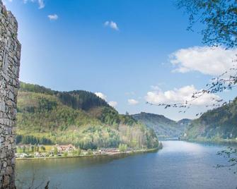 Gasthof - Landhotel Ernst - Sankt Martin im Mühlkreis - Buiten zicht