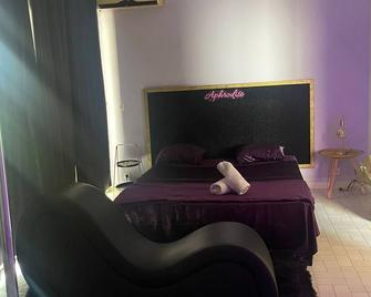 Aphrodite #Love Room# - Pointe-à-Pitre - Bedroom