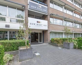 New West Inn Amsterdam - Amsterdam - Building