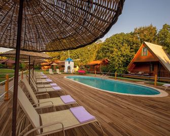 Yeldegirmeni Bungalow Hotel - Kayaköy - Piscina