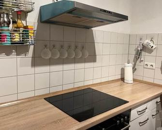 Family Apartment with Garden View - Frankfurt am Main - Keuken