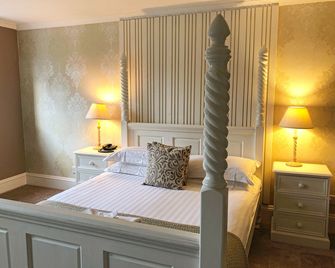 String Of Horses - Carlisle - Bedroom