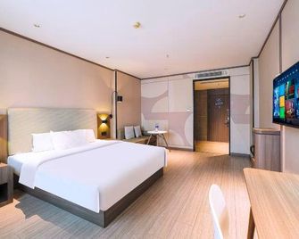 Hanting Express (Xinghua Middle Yingwu Road) - Taizhou - Bedroom