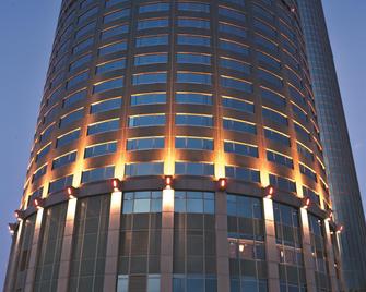 Shangri-La's Far Eastern Plaza Hotel, Tainan - Tainan - Building