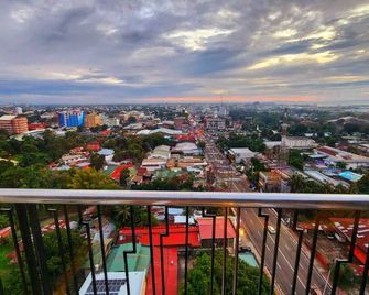 Bella Suite Bacolod - Bacolod - Balcony
