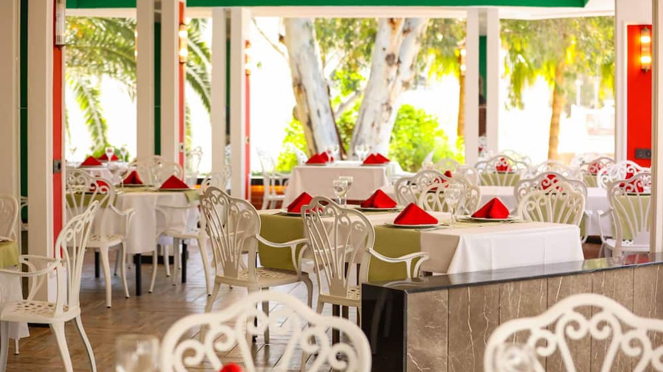 Green Bay Resort & Spa