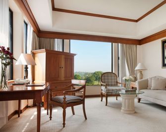Hyatt Regency Yogyakarta - יוגיאקרטה - סלון