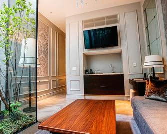 hotel azabu ten - Tokyo - Living room