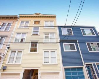 Beautiful Nob Hill Apartment with amazing views and location - San Francisco - Building