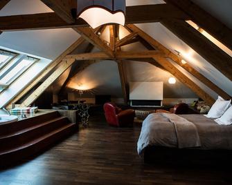 Le Clos Des Sens - Annecy - Schlafzimmer