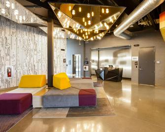 Aloft Austin Airport - Austin - Lobby
