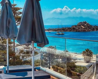 The George Hotel - Platis Gialos