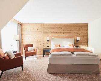 Gasthof Linde - Albstadt - Bedroom