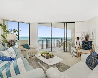 Surf Master, Unit 310 - Murrells Inlet - Living room