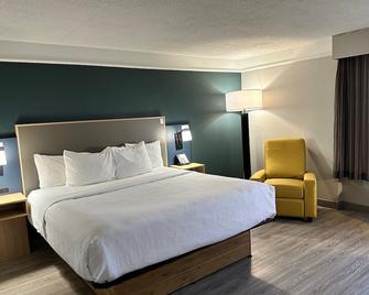 La Quinta Inn & Suites by Wyndham Dallas Arlington South - Арлингтон - Спальня