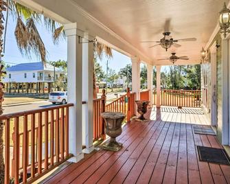 Mississippi Gulf Coast Vacation Home Rental! - Long Beach - Balcony