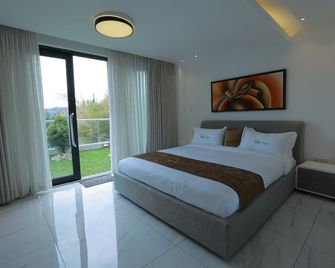 White Stone Apartments Nyarutarama - Kigali - Bedroom