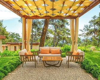 Marisstone Hotels - Mecidiye - Veranda