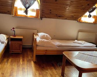 Katalinkert Panzió - Győr - Bedroom