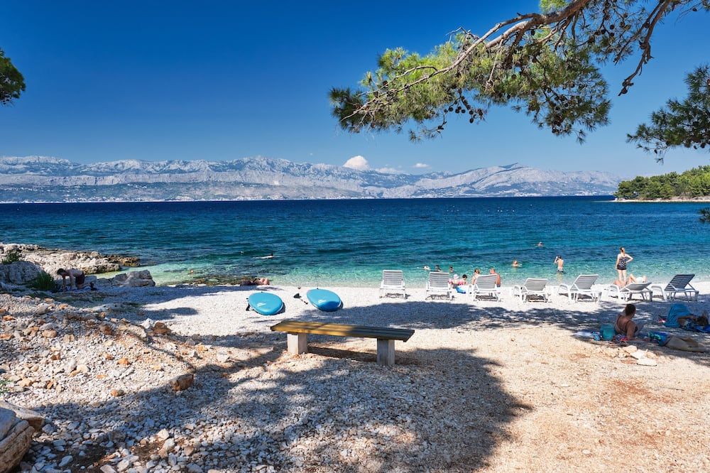 Boutique Camping Bunja - Supetar - Strand