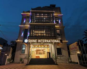 Hotel Shine International - Maisúr - Budova