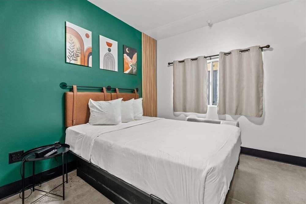 فندق هوليوود لي بون