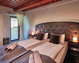 Penzion na Kopci - Banská Štiavnica - Bedroom