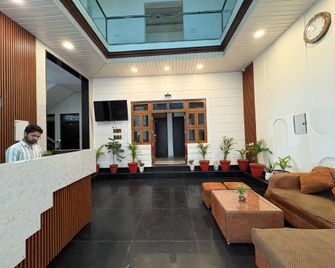 Hotel Avg Palace - Bhiwadi - Recepce