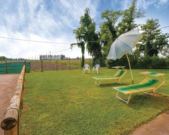 1 bedroom accommodation in Ariano Polesine (RO) - Ariano nel Polesine - Patio
