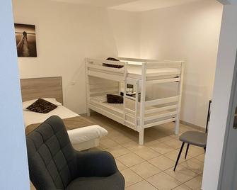 Logis Hôtel L'Oliveraie - Cognac - Chambre