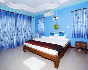 Rattikanchana Resort - Mae Chan - Habitación