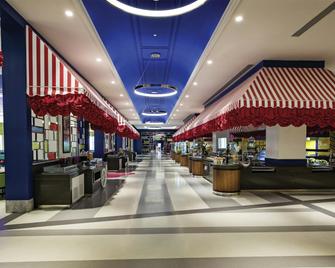 ذا لاند أوف ليجيندز كينجدوم هوتل - بيليك - ردهة