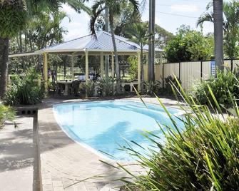 Alexandra Park Motor Inn - Bundaberg - Bể bơi