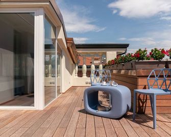 Holiday IV Gardan - Riva del Garda - Balcony