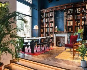 Ruby Frida Hotel Stockholm by IHG - Tukholma - Oleskelutila