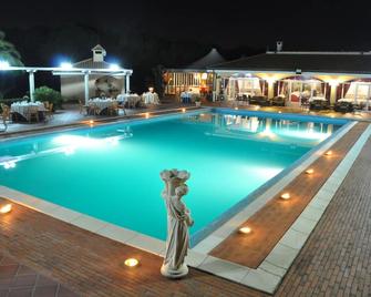 Agriturismo Al Parco Lecce - Lecce - Piscine