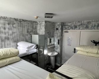 Amigo Budget Hotel - אמסטרדם - חדר שינה