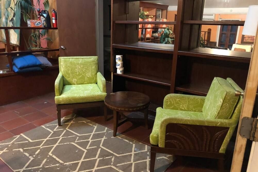 The Landmark Apartment - סנט תומאס - סלון