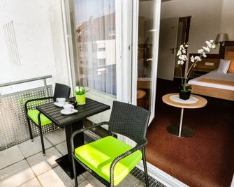 Hotel Garni Superior - Metzingen - Balkon