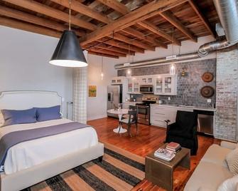 Studio apartment in the Merchantile - Ashland City - Habitación